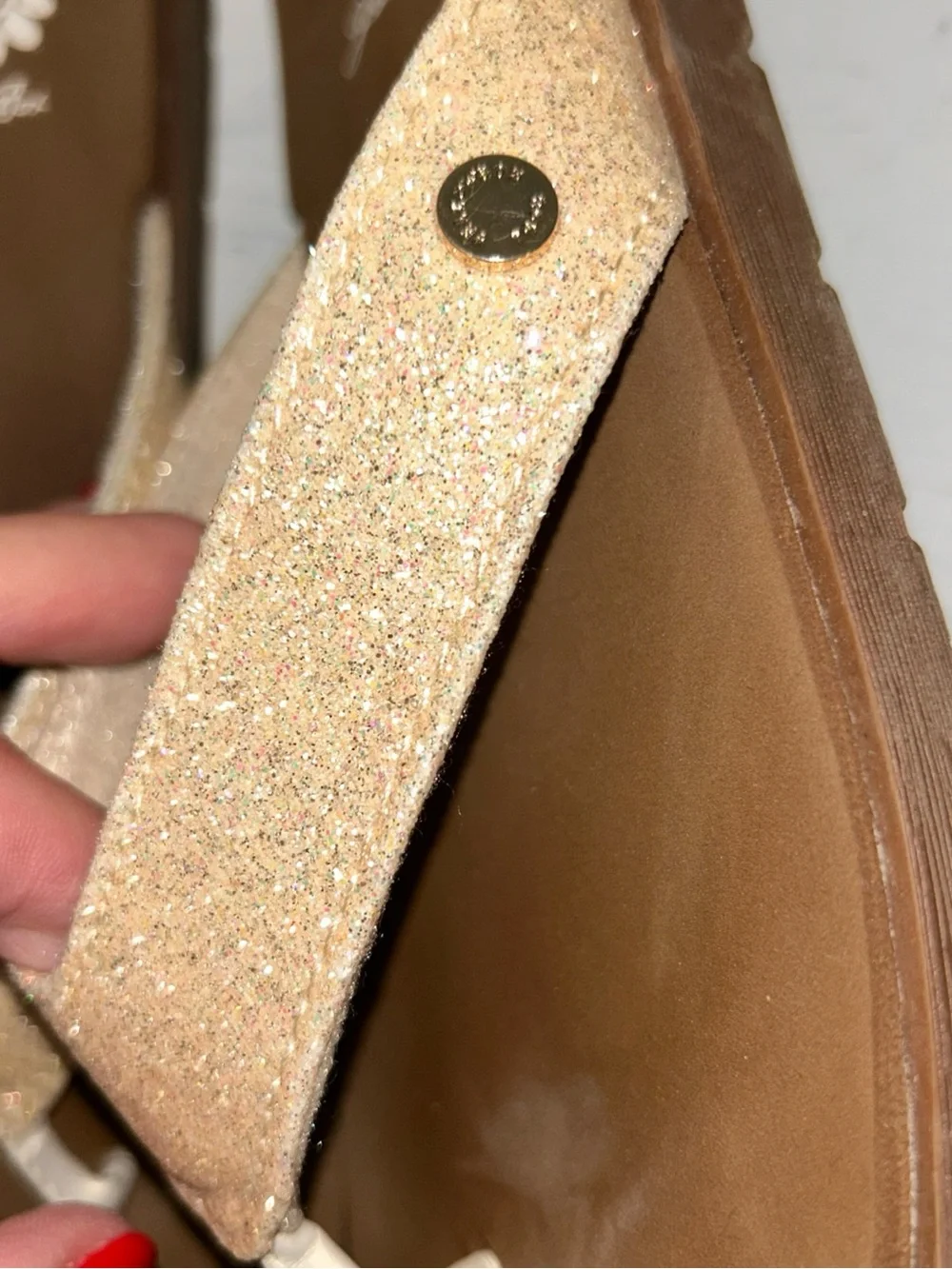 Yellow Box Women's Glitter Flip Flop Sandals - Champagne Gold - Picture 3 of 5